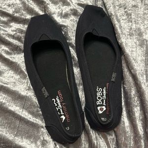 BOBS MEMORY FOAM FLATS SZ 6.5